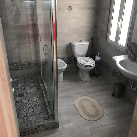 Apartment Deluxe *